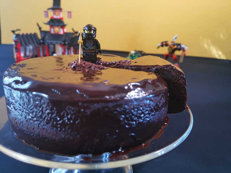 Ninjago Le Gateau Au Chocolat De Cole La Famille Geek
